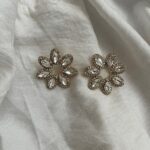 گوشواره گل نگین دار مجلسی کد 113 - Image 2